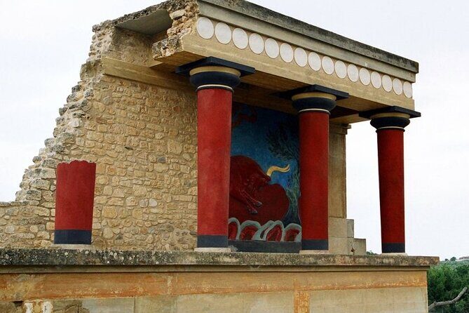 Minoan Path: Knossos Palace, Winery Visit, Lunch at Archanes - Getting to Heraklion’s highlights without juggling buses